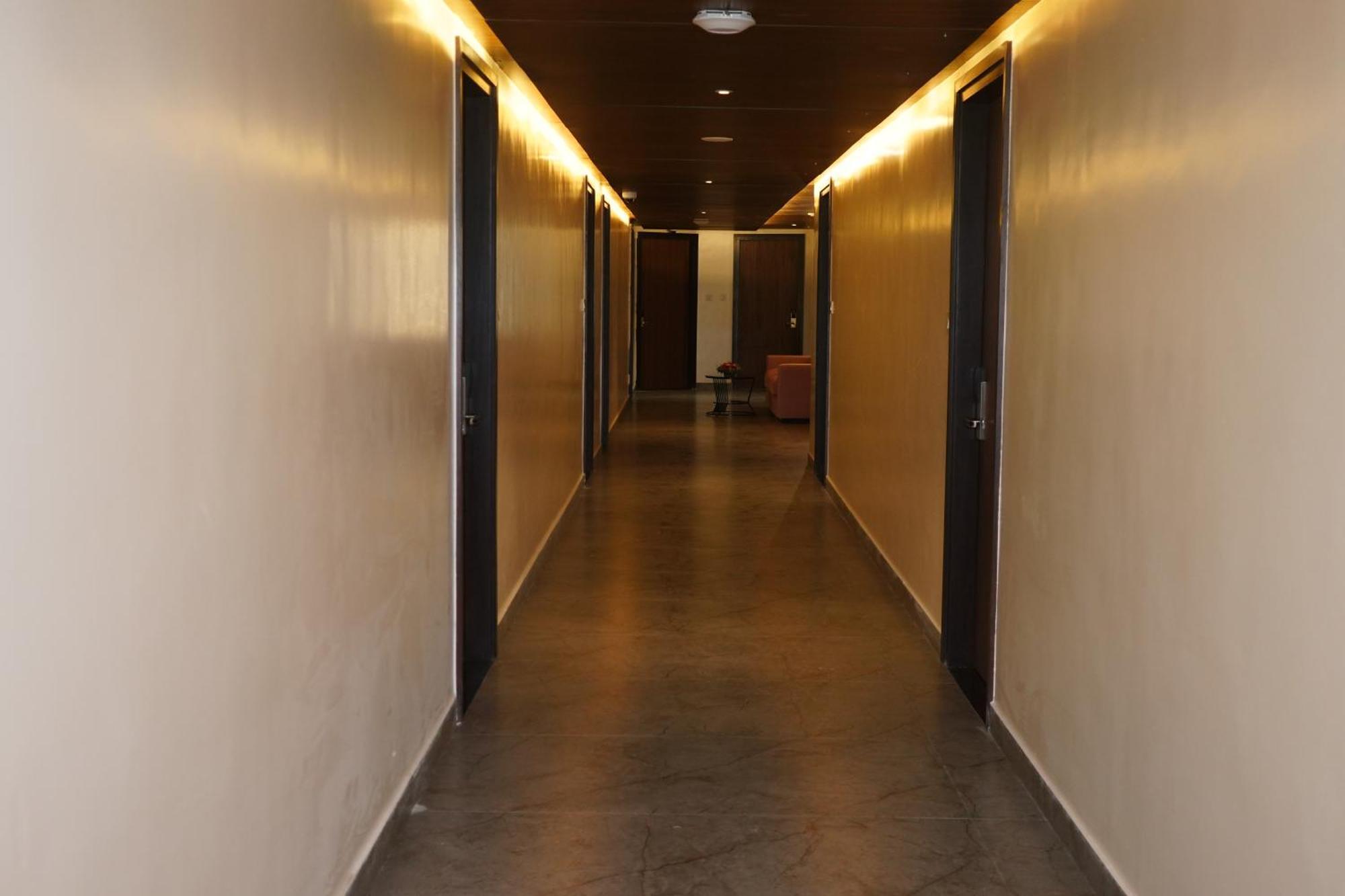 Vantara Suites Vellore Dış mekan fotoğraf